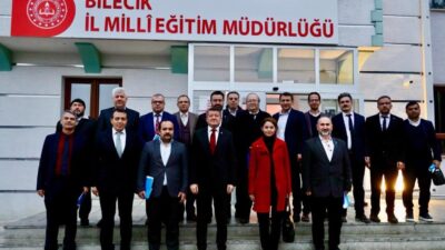 Bilecik’te Meslek Liseleri 2025-2026 Eğitim-Öğretim Yılı değerlendirme toplantısı yapıldı. Bilecik