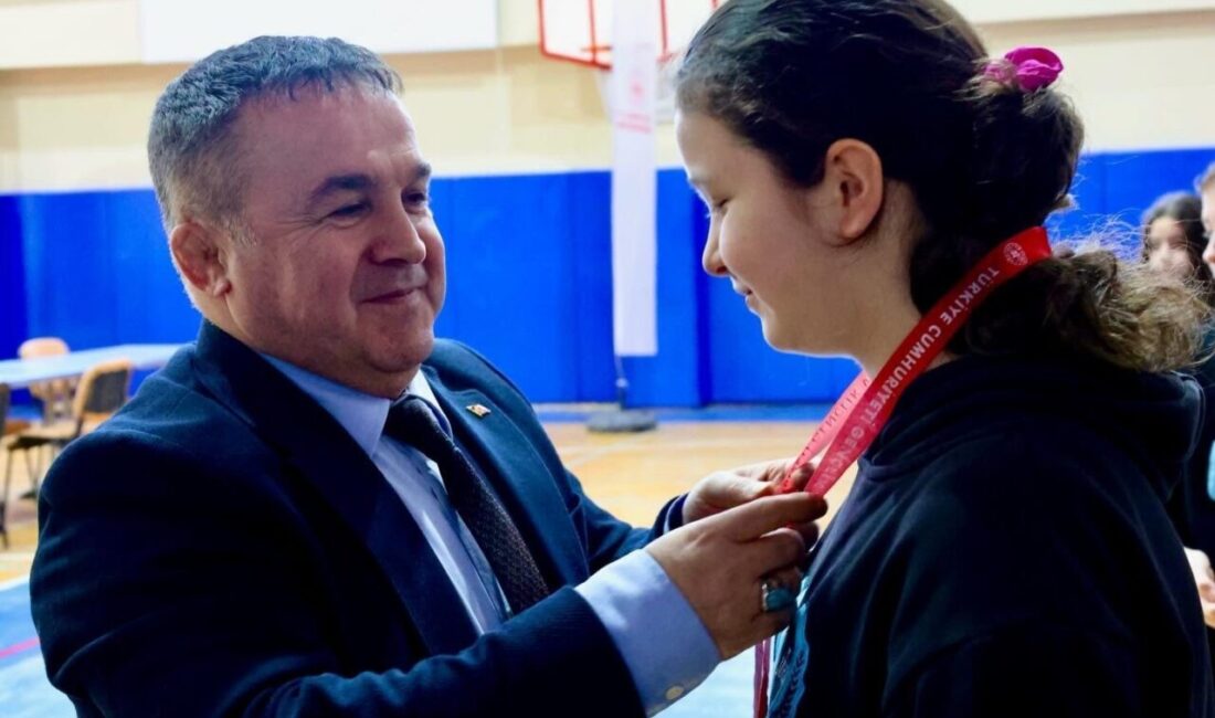 Bilecik’te düzenlenen Okul Spor Faaliyetleri Satranç Yıldızlar İl Birinciliği müsabakalarında