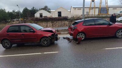 Bilecik’te meydana gelen zincirleme trafik kazasında 4 kişi yaralandı. Kaza;