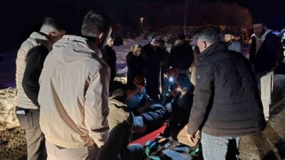 Bingöl’de meydana gelen trafik kazasında 3 kişi yaralandı. Kaza, Bingöl-Erzurum