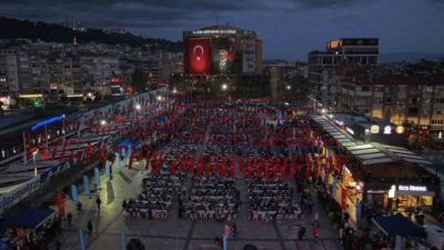 Her yıl olduğu gibi bu yıl da binlerce Aydınlı, Büyükşehir