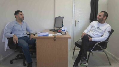 Hatay’da görevli Doktor Abdulkerim Girişken, sigara bağımlılığından kurtulmak için kişin