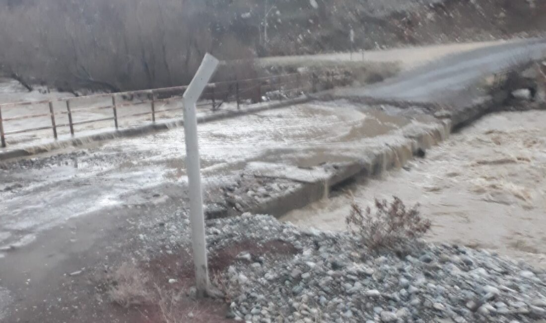 Adıyaman’ın Sincik ilçesinde etkili olan şiddetli yağışların ardından Taşkale, Subaşı