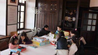 Bor Halil Nuri Bey İlçe Halk Kütüphanesi Müdürlüğü; halkla ilişkilerini