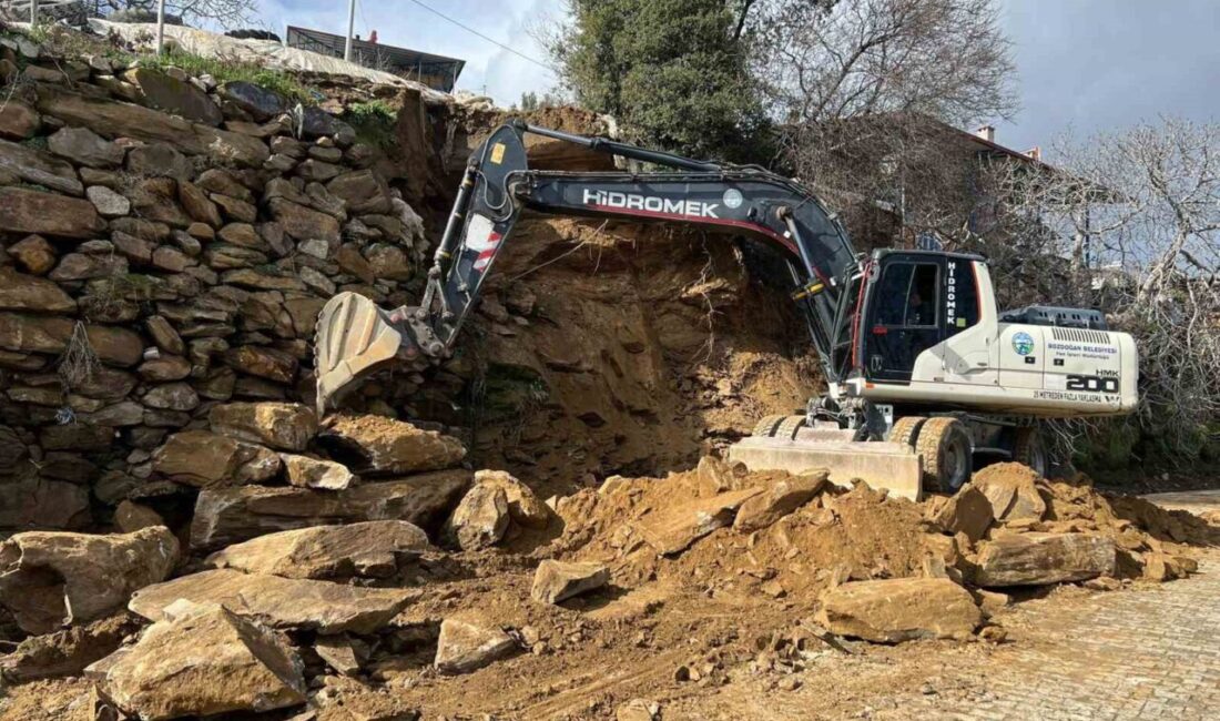 Aydın’ın Bozdoğan ilçesinde etkili olan yağışların ardından Madran Mahallesi’nde bir