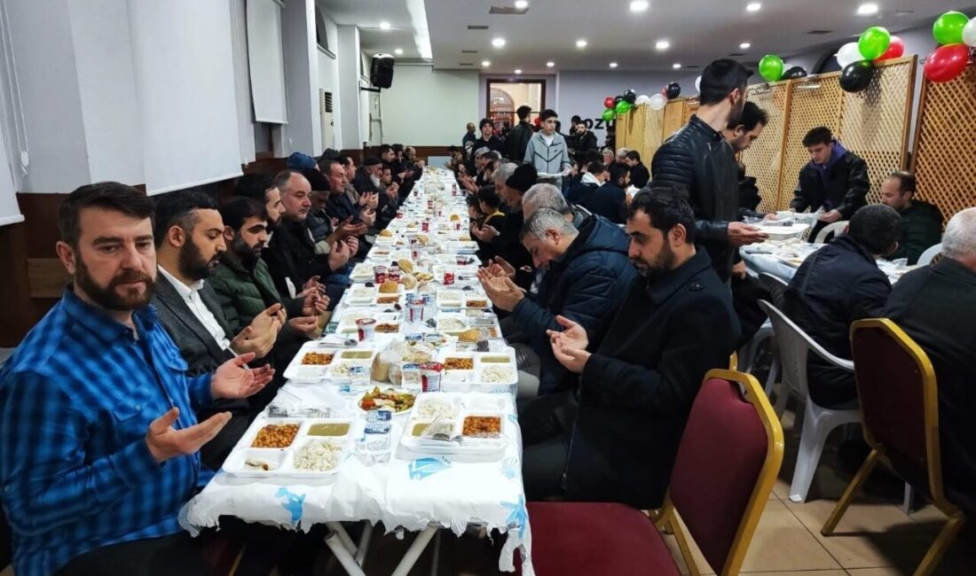 Bilecik’in Bozüyük ilçesinde Sivil Toplum Harekatı Dayanışma Platformu tarafından Gazze