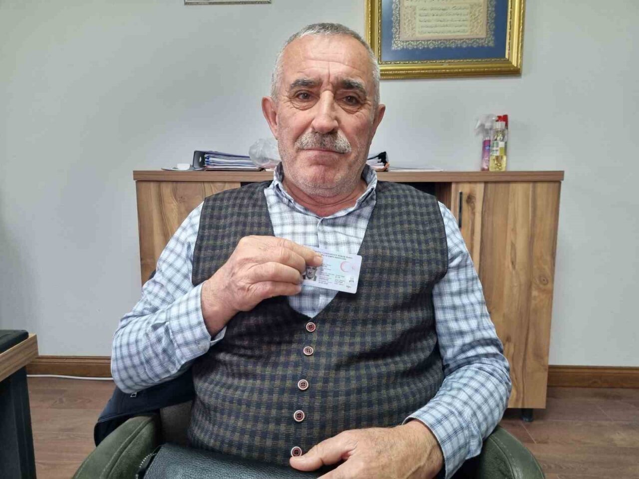 Yozgat’taki bir muhtara herkes ‘abi’ diyor. Yenipazar Beldesi Eğlence Mahallesi