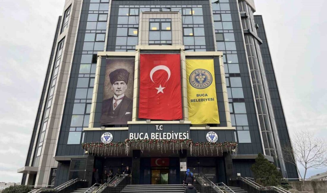 İzmir’de Buca Belediyesine yönelik yürütülen rüşvet soruşturması kapsamında gerçekleşen operasyonda
