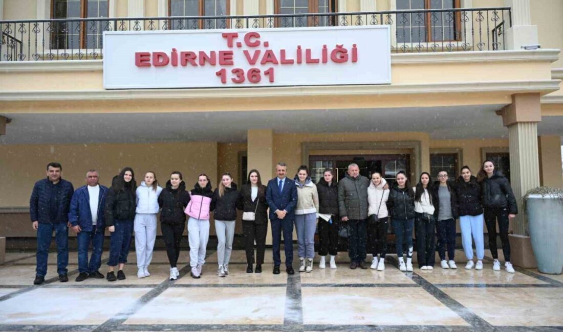 Bulgaristan’ın Kırcaali iline bağlı Kirkovo (Kızılağaç) kasabasından 14-16 yaş grubundaki