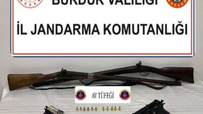Burdur’da jandarma ekiplerince kaçakçılık ve organize suçlarla mücadele çerçevesinde yürütülen