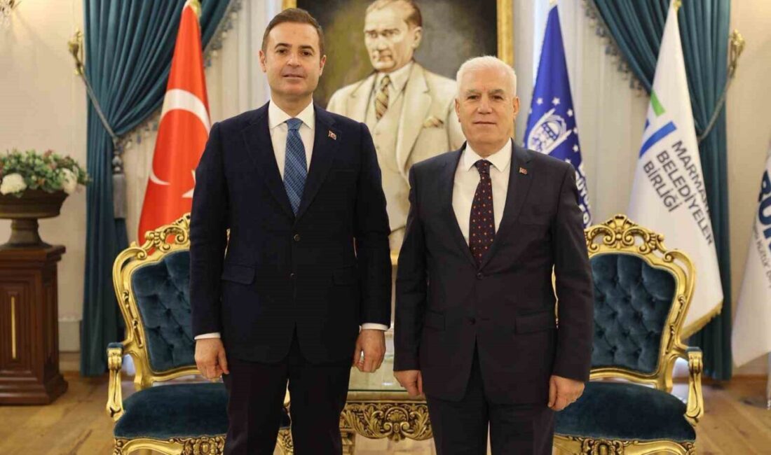 Bursa Büyükşehir Belediye Başkanı Mustafa Bozbey, Balıkesir Büyükşehir Belediye Başkanı