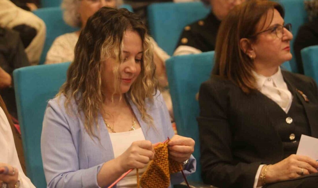 Nilüfer Belediyesi’nin öncülüğünde düzenlenen “Kalpten İlmekler İyilik Sahnesinde” etkinliği, kadınların