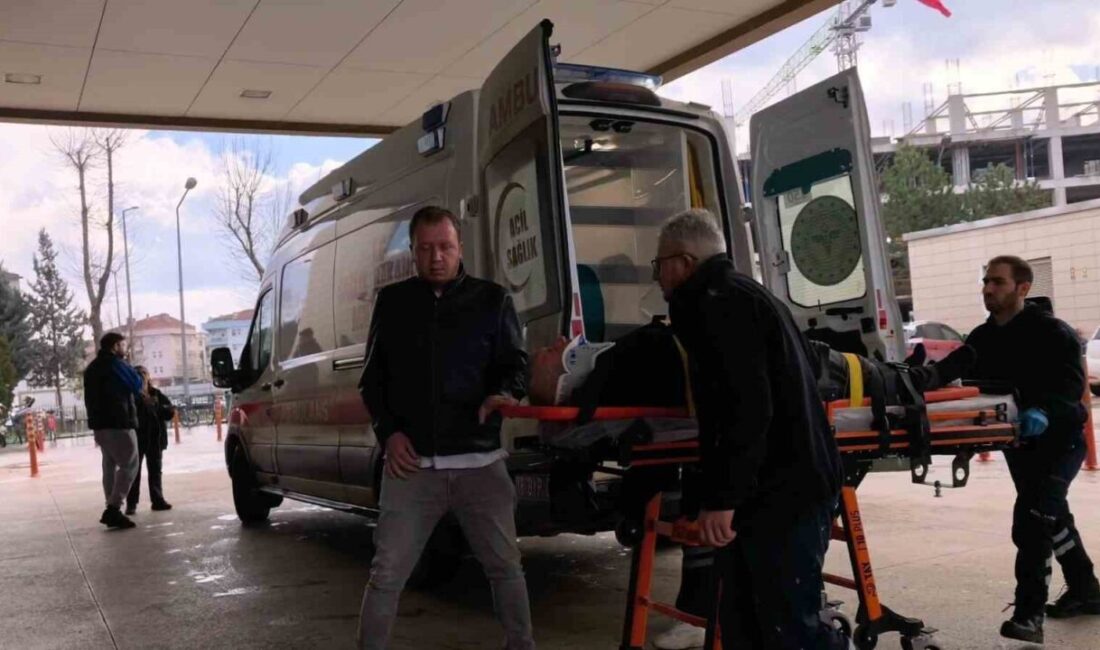 Bursa’nın İnegöl ilçesinde iki motosikletin kafa kafaya çarpıştığı kazada 1’i