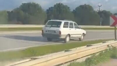 Bursa’da bir sürücü bölünmüş yolda ters şeride girerek kilometrelerce ilerledi.