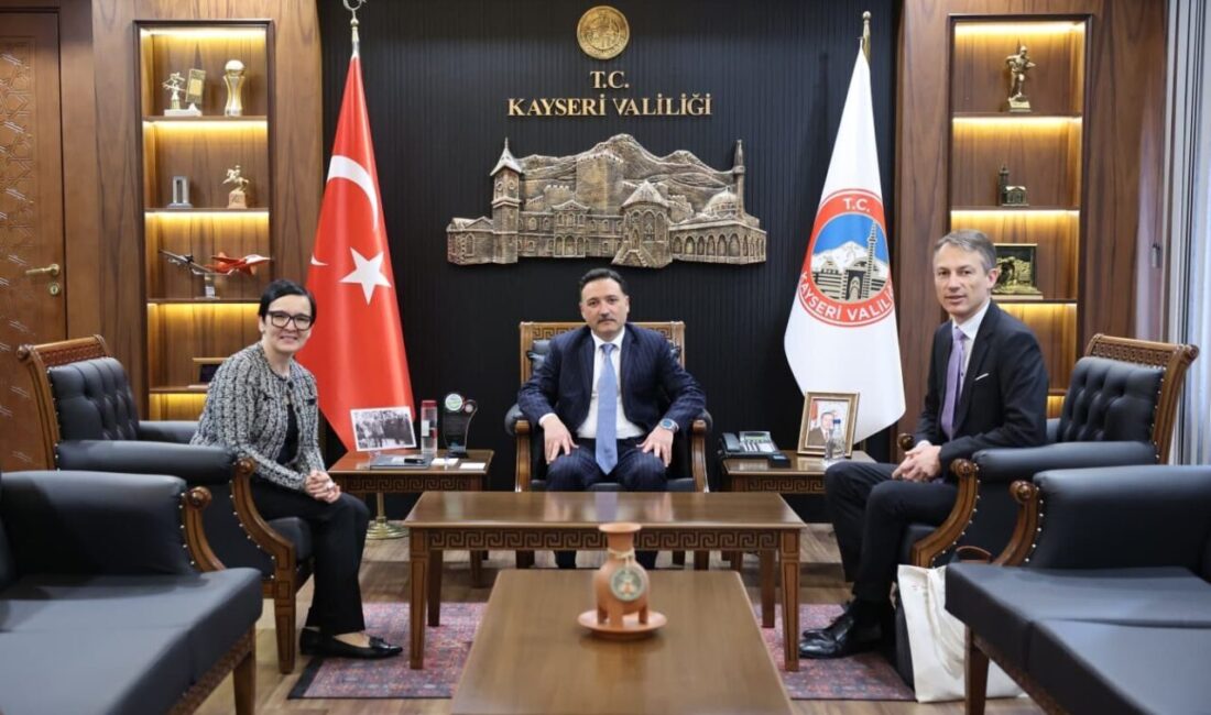 Avusturya’nın Ankara Büyükelçisi Gabriele Juen, Kayseri Valisi Gökmen Çiçek’e nezaket