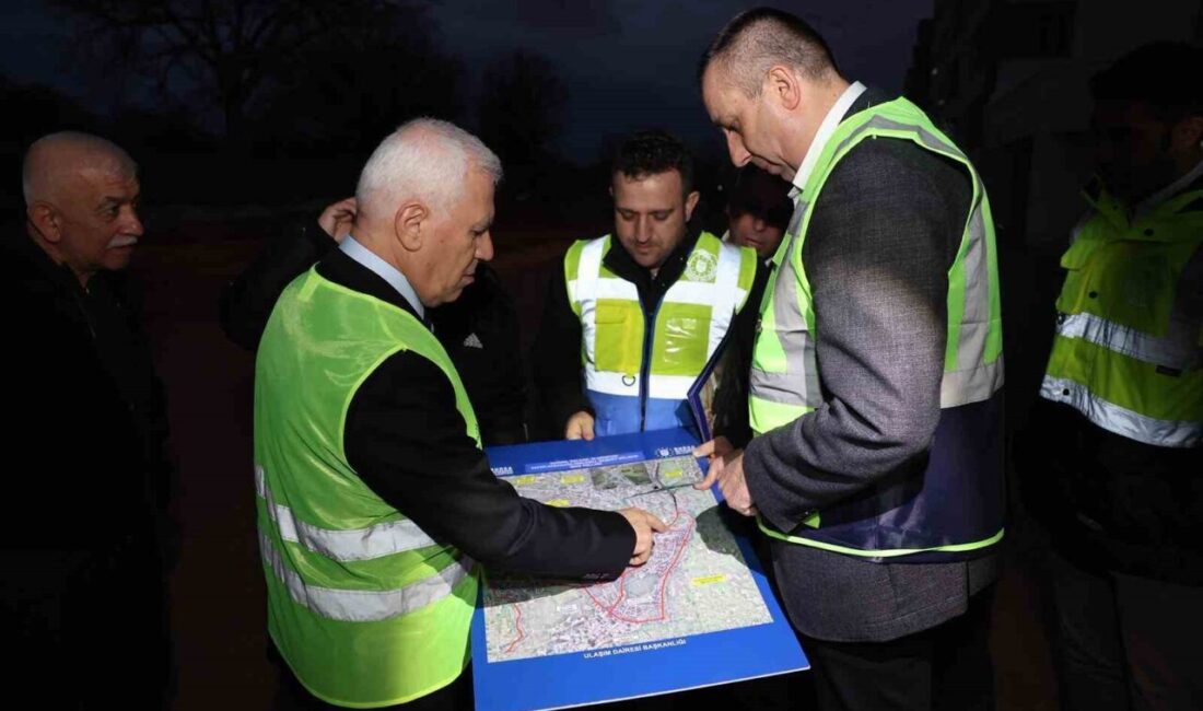 Bursa Büyükşehir Belediyesi, kentin ulaşım sorunlarını azaltmak için gece gündüz