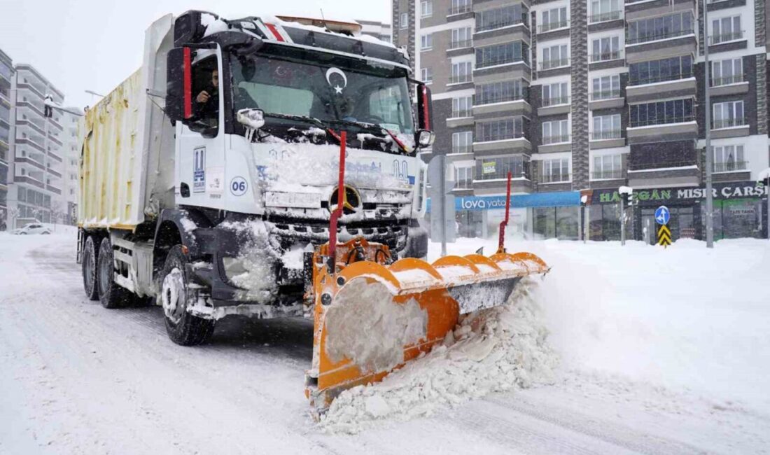 Erzurum’da mevsim normallerinin üzerinde gerçekleşen yoğun kar yağışı sonrası harekete