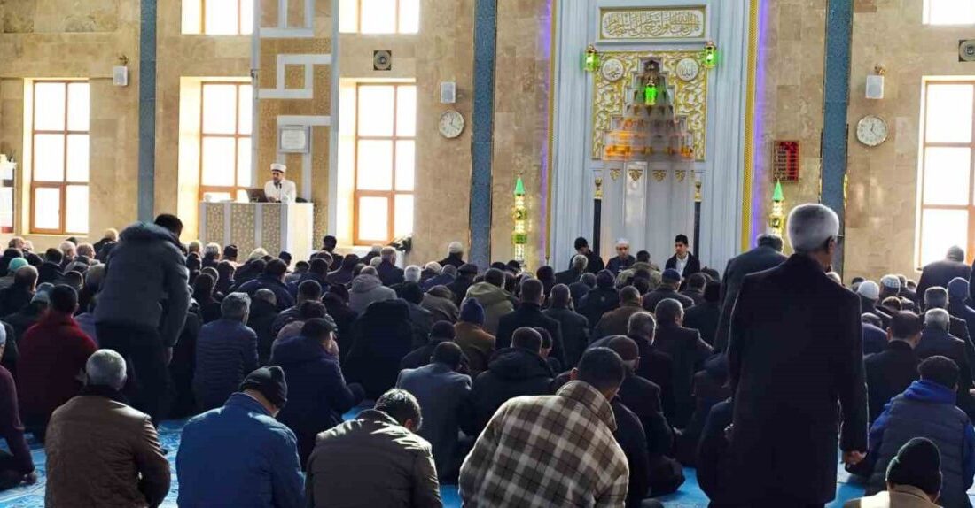 Van’ın Çaldıran İlçe Müftülüğü, Kahramanmaraş merkezli depremlerde hayatını kaybedenleri anmak