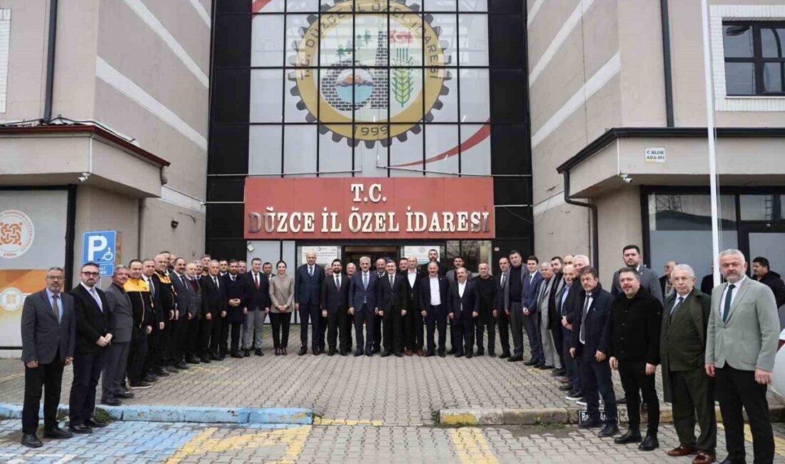 DÜZCE (İHA) – Düzce Valisi Mehmet Makas, İl Özel İdaresinin