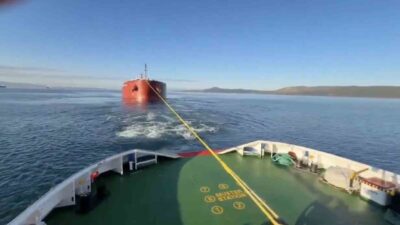 Çanakkale Boğazı’ndan geçen 229 metre uzunluğunda ‘SANTA CRUZ’ isimli dökme