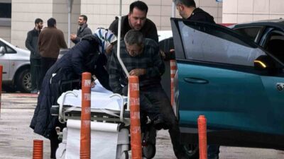 Bursa’nın İnegöl ilçesinde evinin çatısından düşen adam ağır yaralandı. Olay