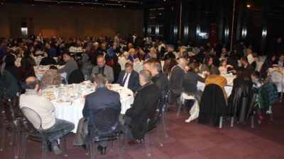 Samsun’da Çerkesler Adige Kültür Derneği tarafından düzenlenen iftar programında bir