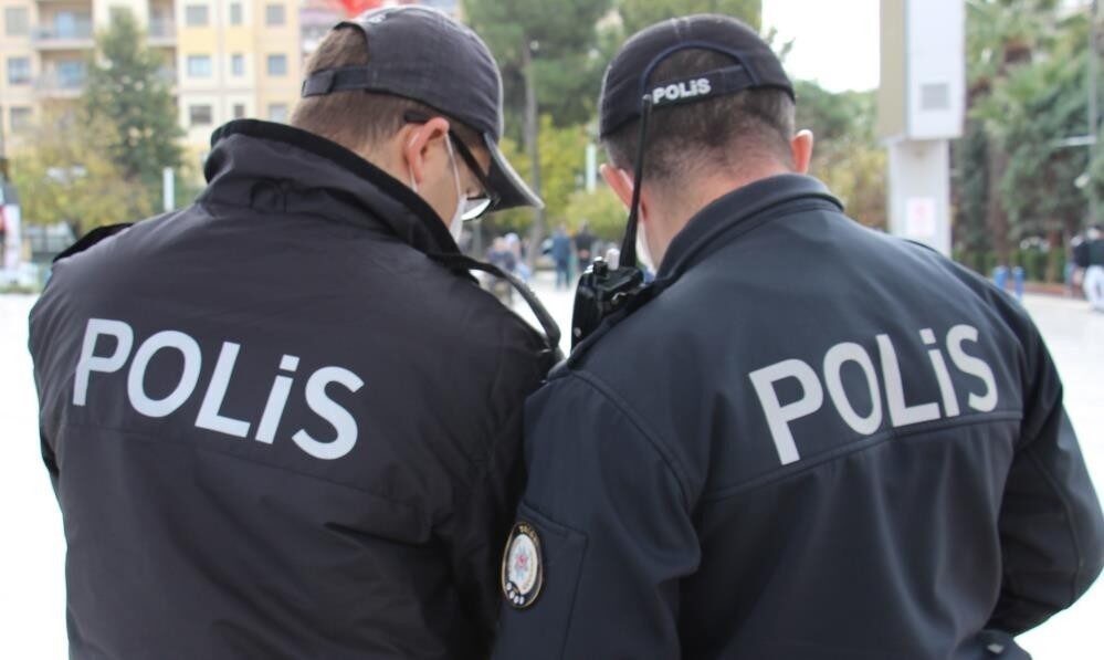 Aydın’ın Efeler ilçesinde ’çocuğun cinsel istismarı’ suçundan aranan şahıs, polis