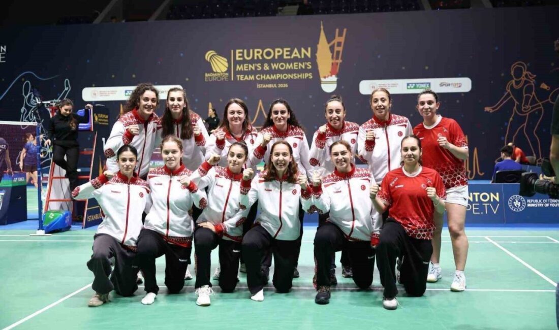 İstanbul’da düzenlenen Badminton Avrupa Takımlar Şampiyonası’nda mücadele eden Çorlulu milli