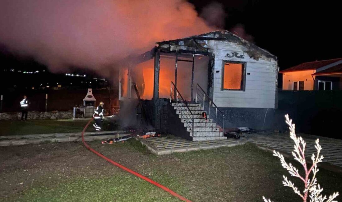 Çorum’da alevlere teslim olan bir bağ evinde büyük çapta maddi