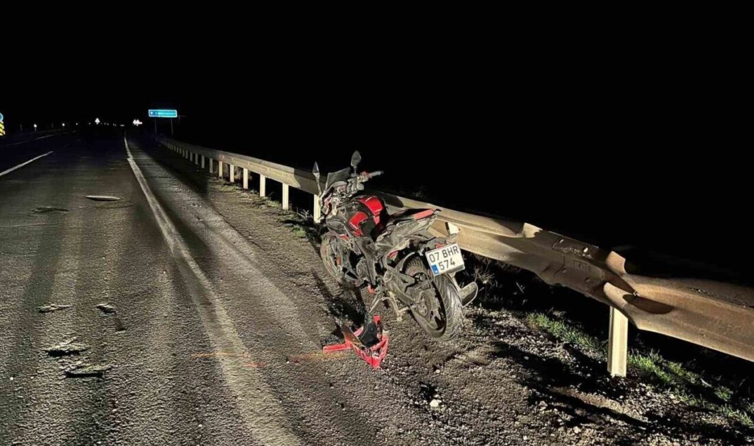 Adıyaman’ın Gölbaşı ilçesinde motosikletin çukura düşmesi sonucu sürücüsü yaralandı. Edinilen