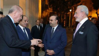 Cumhurbaşkanı Recep Tayyip Erdoğan, Mısır Cumhurbaşkanı Abdulfettah es-Sisi’ye Togg hediye