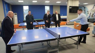 Darıca Belediyesi’nin eğitimden spora, kültürden teknolojiye kadar gençlere yönelik hayata