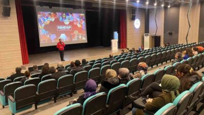 DÜZCE (İHA) – Deneyap Teknoloji Atölyeleri kapsamında bilgilendirme toplantısı düzenlendi.