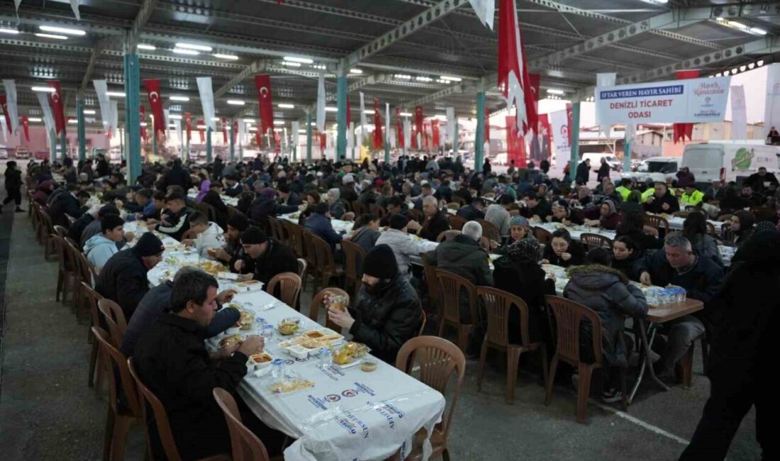 Denizli’de her yıl geleneksel olarak düzenlenen ilk iftar programı, bu