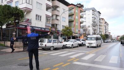 Vatandaşların daha güvenli ve konforlu seyahat edebilmesi için sahaya inen