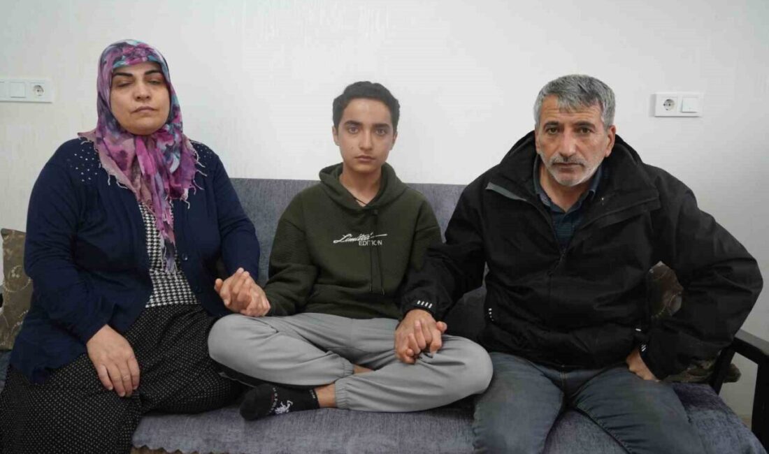 Gaziantep’in Nurdağı ilçesinde 6 Şubat 2023’teki depremde annesini, babasını ve