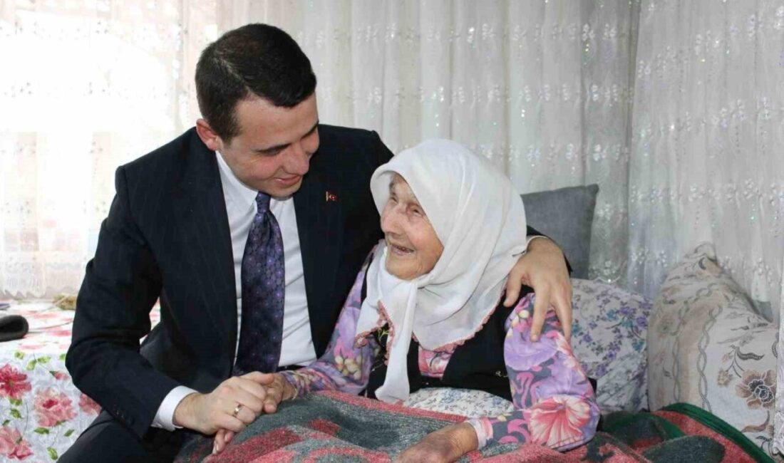 DÜZCE (İHA) – Çilimli Kaymakamı Furkan Alpay, hane ziyaretleri kapsamında