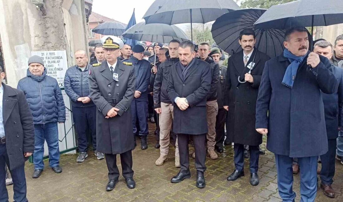 Devrekli Kıbrıs Gazisi son yolculuğuna düzenlenen askeri törenle uğurlandı Zonguldak’ın