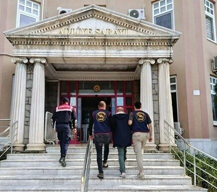 Aydın İl Jandarma Komutanlığı tarafından Didim’de 2 yıldır aranan 33