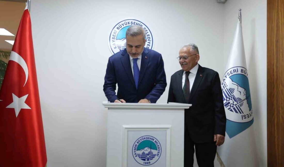 Dışişleri Bakanı Hakan Fidan, bir dizi temaslarda bulunmak üzere Kayseri’ye