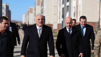 Diyarbakır Valisi Murat Zorluoğlu, 6 Şubat Kahramanmaraş depremlerinin ardından Diyarbakır’da