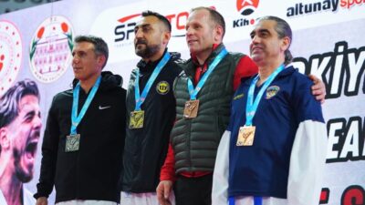 Türkiye Büyükler Para Karate ve Veteranlar Şampiyonası Manisa’da düzenlendi. Müsabakalara