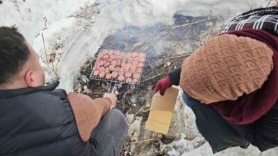 Bitlis’in Ahlat ilçesinde yaklaşık 40 kilometrekarelik alan üzerindeki Nazik Gölü,
