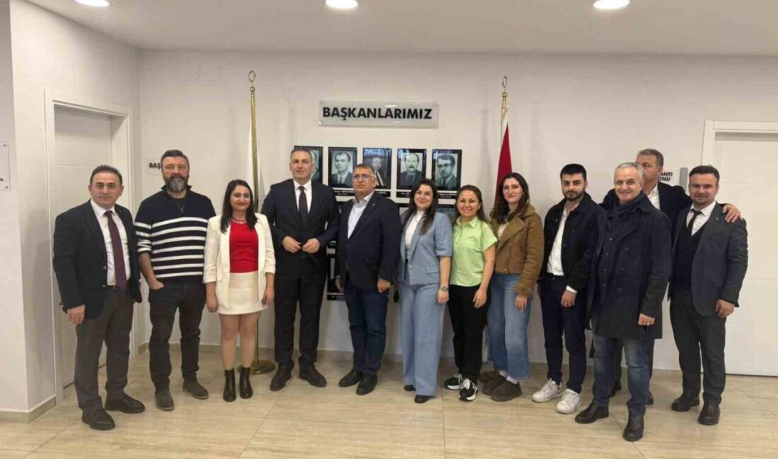 Samsun Eczacı Odası tarafından, ‘E-Buluşmalar 19 Eğitim Programı’ düzenlendi. Düzenlenen