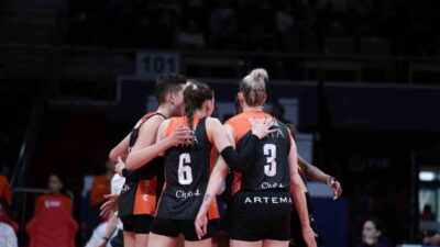 Vodafone Sultanlar Ligi’nin 22. haftasında Zeren Spor deplasmanına giden Eczacıbaşı