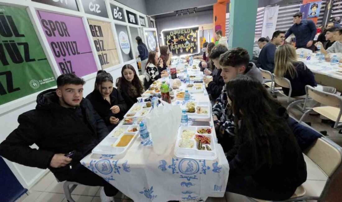Edirne’de Ramazan ayının manevi atmosferi okul içerisinde düzenlenen imece usulü