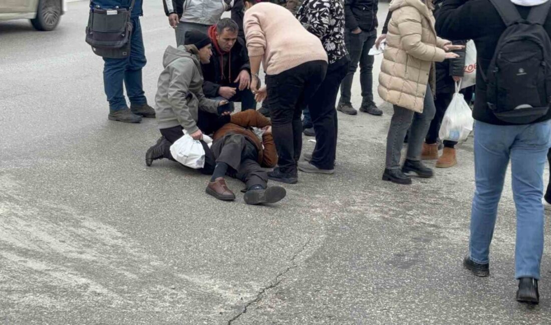 Edirne’de torunuyla yolun karşısına geçmeye çalışan yaşlı adam motosiklet çarpması
