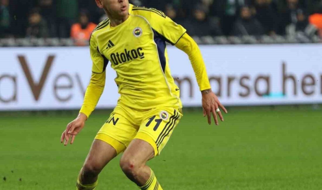 Fenerbahçe, Meksikalı oyuncu Edson Alvarez’in ameliyat olduğunu açıkladı. Sarı-lacivertli kulüpten