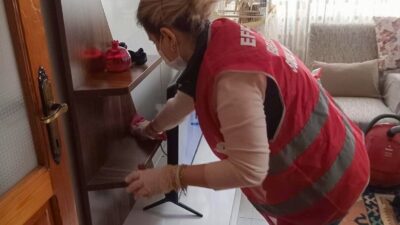 Efeler Belediye Başkanı Anıl Yetişkin’in hayata geçirdiği ‘Evde Bakım Hizmetleri’