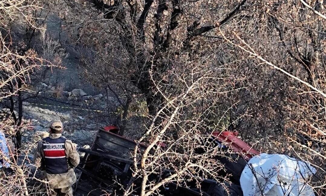 Elazığ’ın Arıcak ilçesinde patpat motorun uçuruma yuvarlanması sonucu meydana gelen